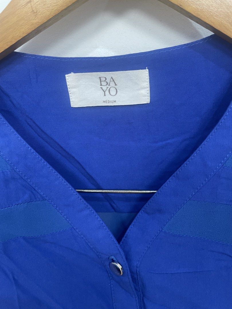 BAYO Blue Long Sleeve Button Up Top (Category: Longsleeves) located in Las Pinas. Submitted by qcleopatrastrove (Listing ID 1461336594, Image 2). Description: *With worn photo if requested Please manage your expectations. Thank you.🤎.