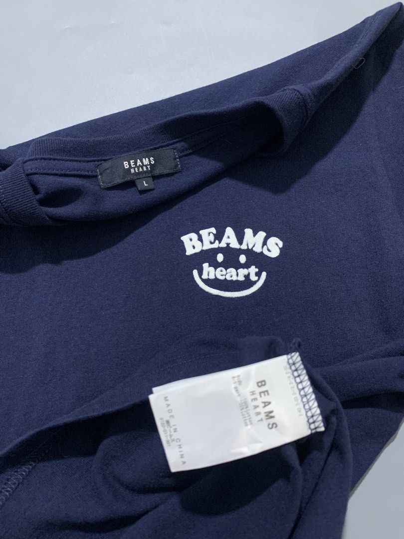 Beams Heart Tee (Category: Activewear) located in Mabalacat. Submitted by thrift_trap (Listing ID 1461530992, Image 3). Description: Dimes: W19 x L27 (Size: L on tag) Condition: Excellent Issue (s): None Color rate: 9.5/10 Complete tags🏷️ Color may vary due lighting‼️.