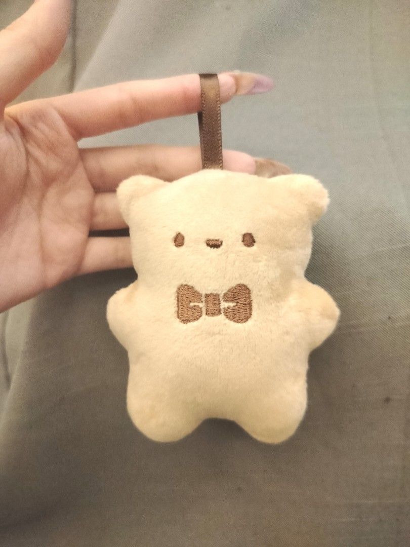 Beige Brown Bear Plushie Fabric Ornament (Category: Plushies & Soft Toys) located in San Fernando. Submitted by jpmarketplace2023 (Listing ID 1461354175, Image 1). Description: 💚 All items are authentic from Japan. 💛 MOP: GCash (❌️ GCash Protect) 🩵 MOD: LBC only (❌️ S. Checkout, COD, COP) 💙 Meet-up: Vista Mall, San Fernando, Pampanga 💜 All items are on-hand. 🧡 First to pay gets the item first. ❤️ Breakable items are packed with care and cau