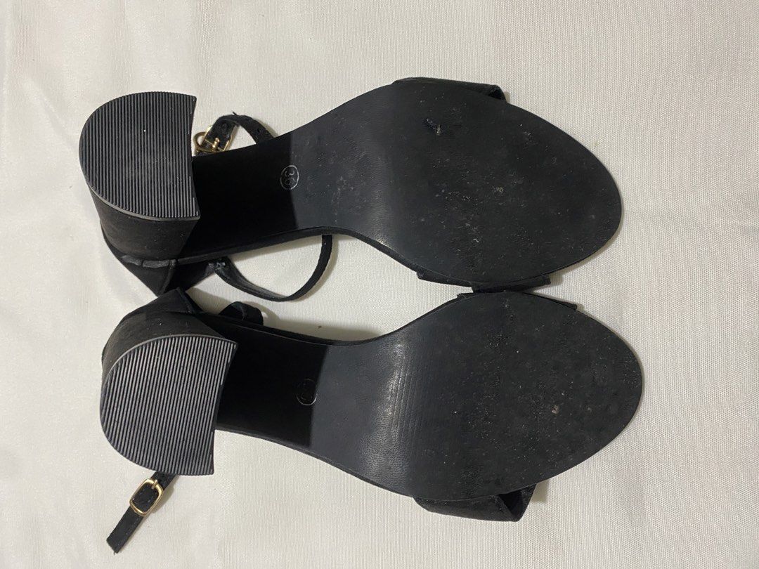 Black Ankle-Strap Heels 🖤 (Category: Heels) located in Tanza. Submitted by vhies_closet24 (Listing ID 1461366450, Image 3). Description: Condition: Pre-loved, good condition Color: Black Style: Ankle-strap / block heels Details: Gold buckle, open-toe, comfortable-looking block heel.