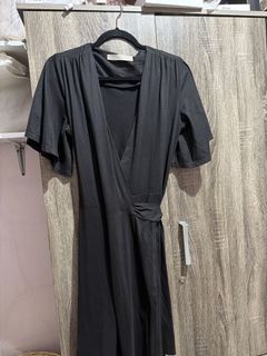 (Category: ) located in . Submitted by preloved.bymonique (Listing ID 1461345864, Image 1). Description: .