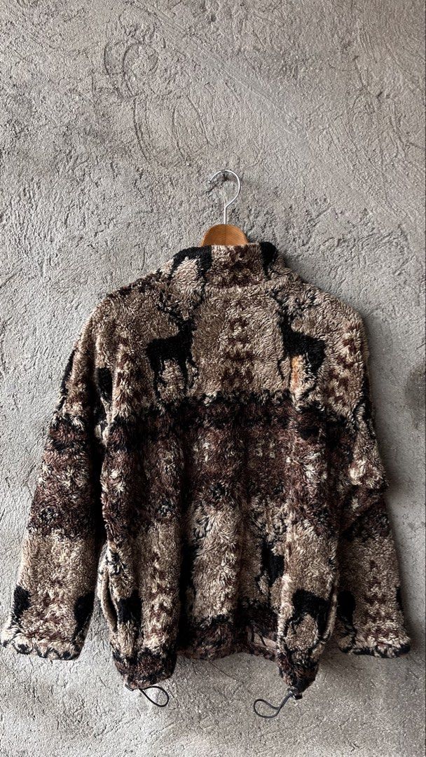Black Mountain Outdoor Fleece Jacket Size M (Category: Coats, Jackets and Outerwear) located in Cabuyao City. Submitted by bulandos (Listing ID 1461428670, Image 2). Description: - Cozy fleece jacket from Black Mountain Outdoor - Features a cool all-over print with deer and camouflage patterns - Zip-up front with a stand-up collar - Drawstring at the hem for adjustable fit - Great for layering or wearing on its own - Made in Vietnam.
