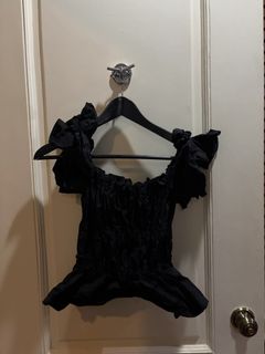 (Category: ) located in . Submitted by secondhandlove12345 (Listing ID 1461379099, Image 1). Description: .