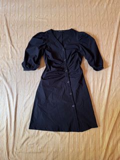 (Category: ) located in . Submitted by clothesbykim (Listing ID 1461498927, Image 1). Description: .