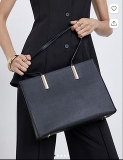 (Category: ) located in . Submitted by splashfashion.ph (Listing ID 1461380577, Image 1). Description: .