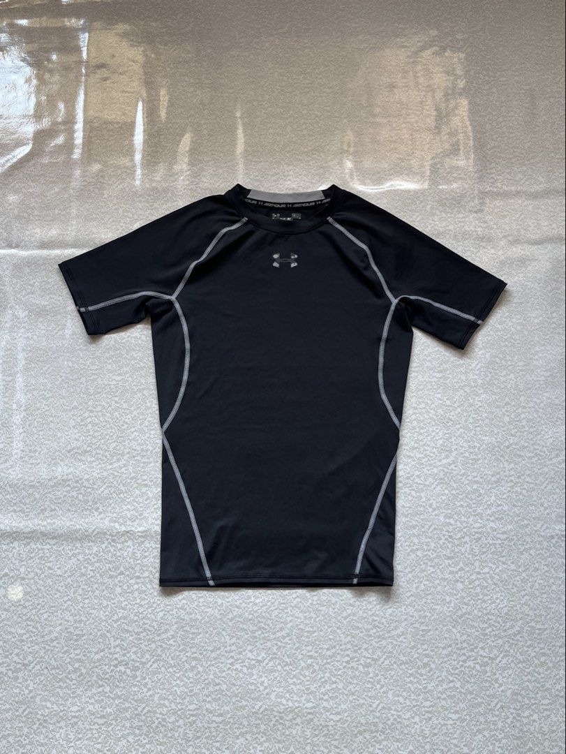 Black Under Armour Compression (Category: Activewear) located in Binan City. Submitted by findnavi (Listing ID 1460392226, Image 1). Description: Large 16.5x24.5 Print chips.