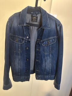 (Category: ) located in . Submitted by secondhandpicks (Listing ID 1461428088, Image 1). Description: .