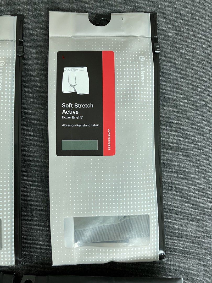 BNWT lululemon Soft Stretch Active Boxer Brief 5 in – L (Category: Underwear) located in Paranaque City. Submitted by flipflop.fones (Listing ID 1461446822, Image 1). Description: Body-waist guide: 34–36 in | Inseam: 5 in ₱1,500.