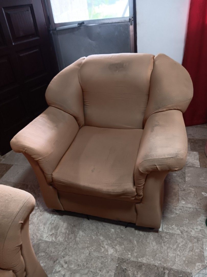 B.R. Chua Enterprises Sofa Chair - Beige (Category: Sofas) located in Las Pinas. Submitted by jesus1smysavi0r (Listing ID 1461559366, Image 2). Description: Get 1 P2,999 Get 2 P4,999 deep cleaning needed, usual wear and tear - Beige sofa chair - Made by B.R. Chua Enterprises, Inc. - Comfortable seating - Ideal as an accent piece - Pick up only on October 24, 2026 rfs Moving out.