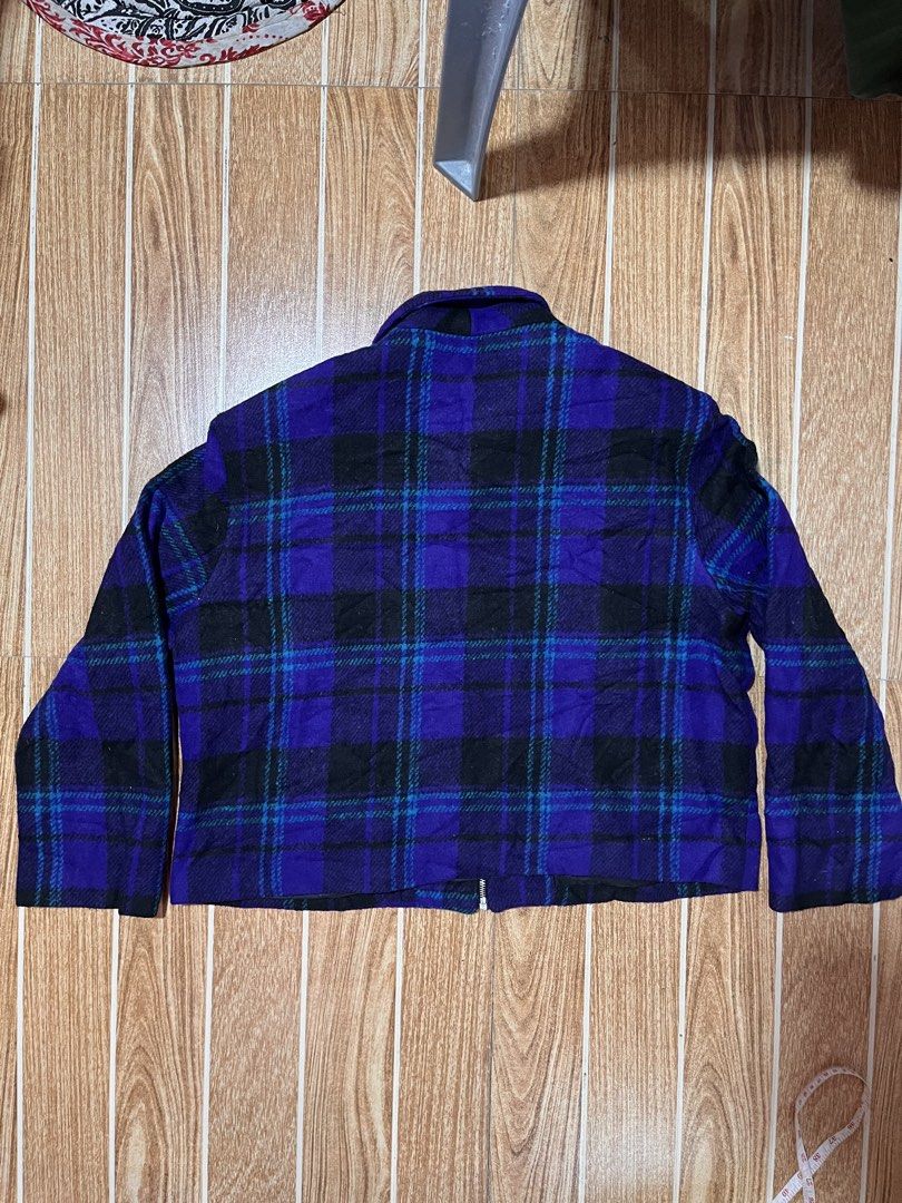 Braebrook full-zip jacket (Category: Coats, Jackets and Outerwear) located in Lucena. Submitted by mjaothrift (Listing ID 1461411287, Image 2). Description: Braebrook purple and black plaid wool zip jacket featuring a collar, full zipper front, and side pockets. Medium to Large Boxy type 23 x 23 inches No issue Need wash .
