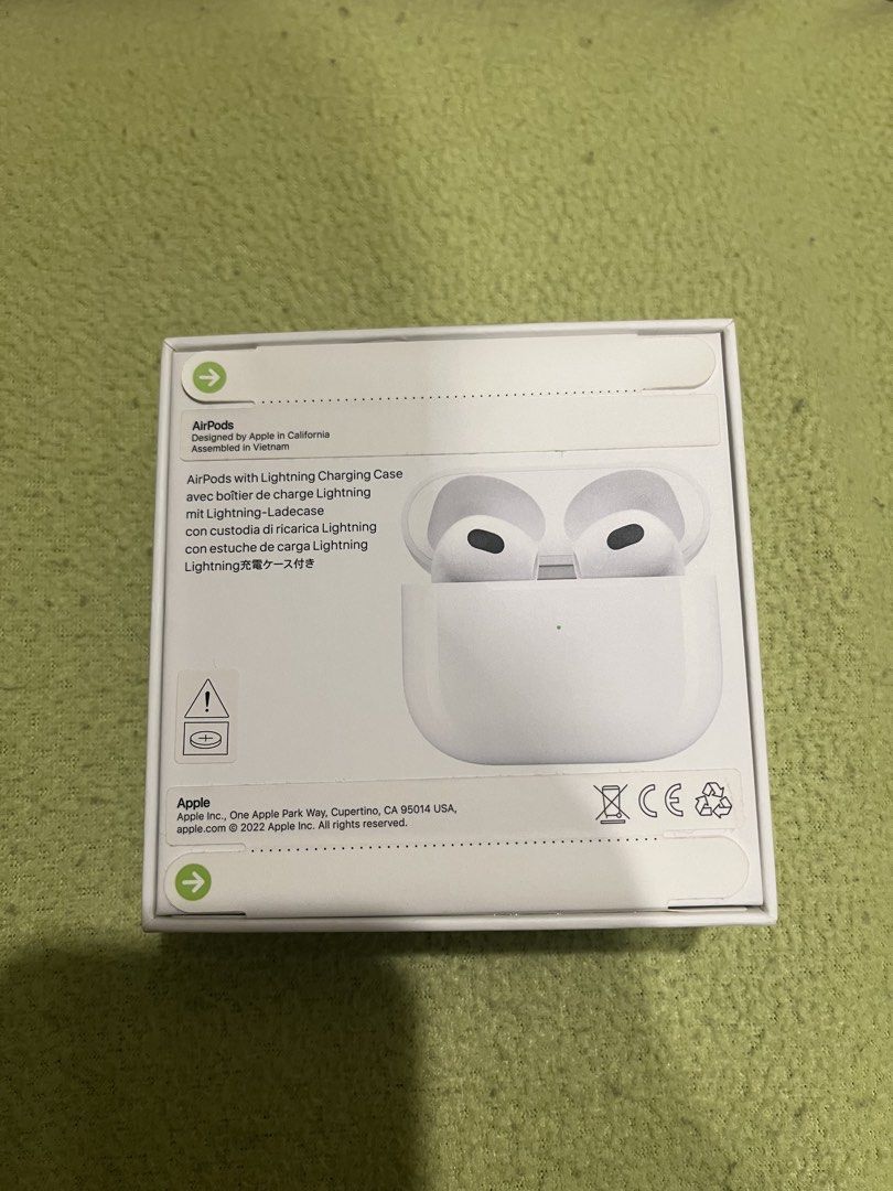 BRAND NEW Apple Airpods (3rd gen) (Category: Earphones) located in Makati City. Submitted by mrcl1127 (Listing ID 1461473519, Image 2). Description: Box was never opened.