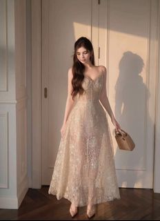 (Category: ) located in . Submitted by xoxoloveclothing (Listing ID 1461394985, Image 1). Description: .