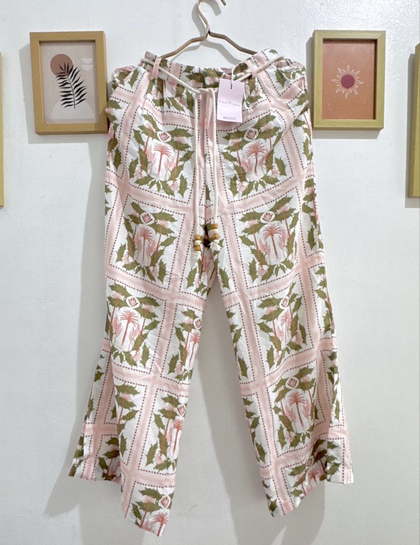 Brandnew Plains & Prints Set (Category: Sets or Coordinates) located in Pasig City. Submitted by ronabels01 (Listing ID 1461430512, Image 3). Description: Brandnew Plains & Prints Set Size : Small on Tag Bought for 3496 php ( as set ) Selling for 2000 php only Rfs: hindi kasya saakin after manganak.