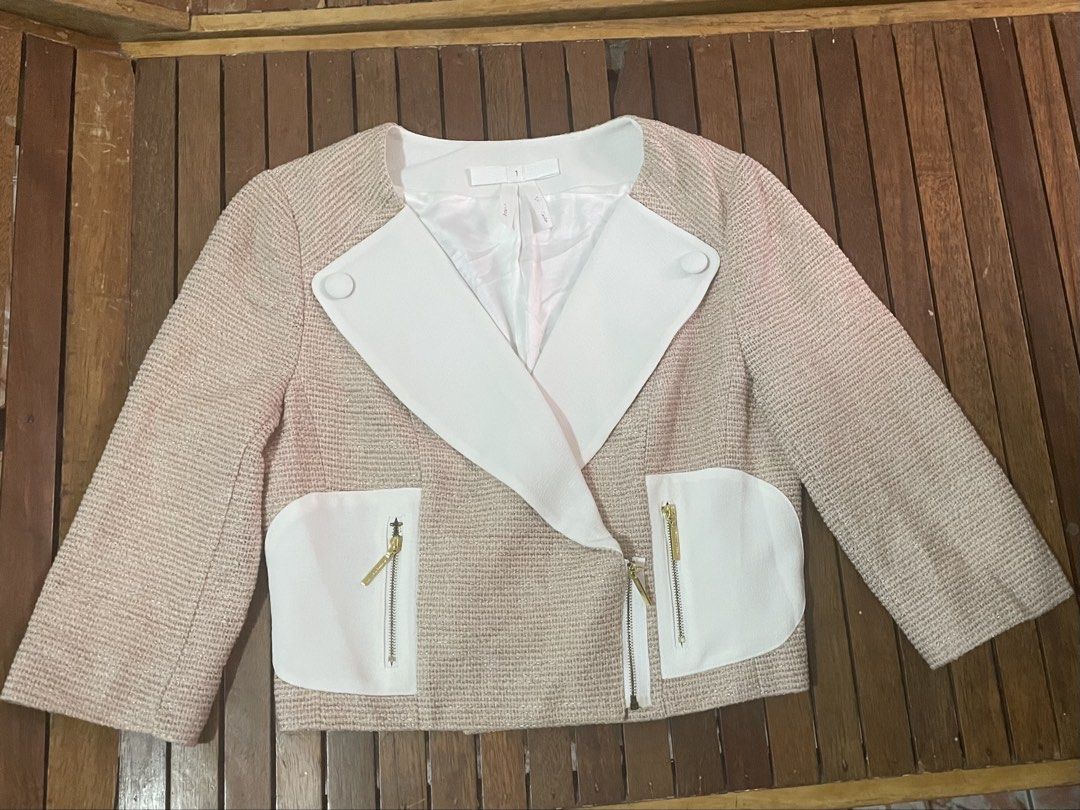 Bread n Butter Tweed Jacket with White Collar and Pockets (Category: Coats, Jackets and Outerwear) located in Guagua. Submitted by 2stephs392 (Listing ID 1461365697, Image 1). Description: - Bread n Butter tweed jacket - Size 1 - White collar and pocket details - Gold zippers - Fully lined interior - Ideal for layering.