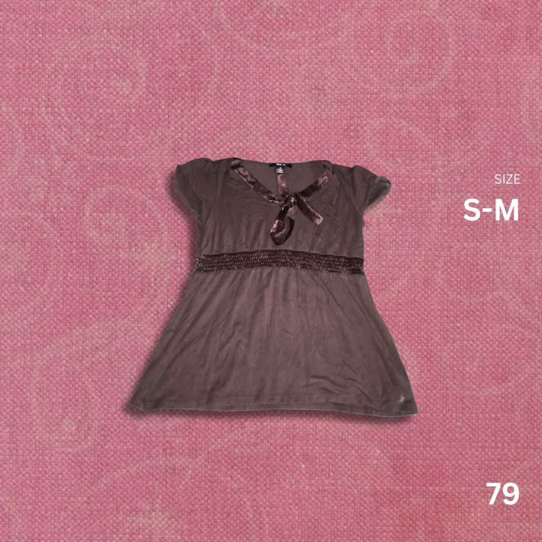 BROWN LACE TOP (Category: Shirts) located in Manila. Submitted by j.saell (Listing ID 1461368843, Image 1). Description: 79 Size: S-M Loc: Sampaloc Manila MOD: Meet up/Lalamove.
