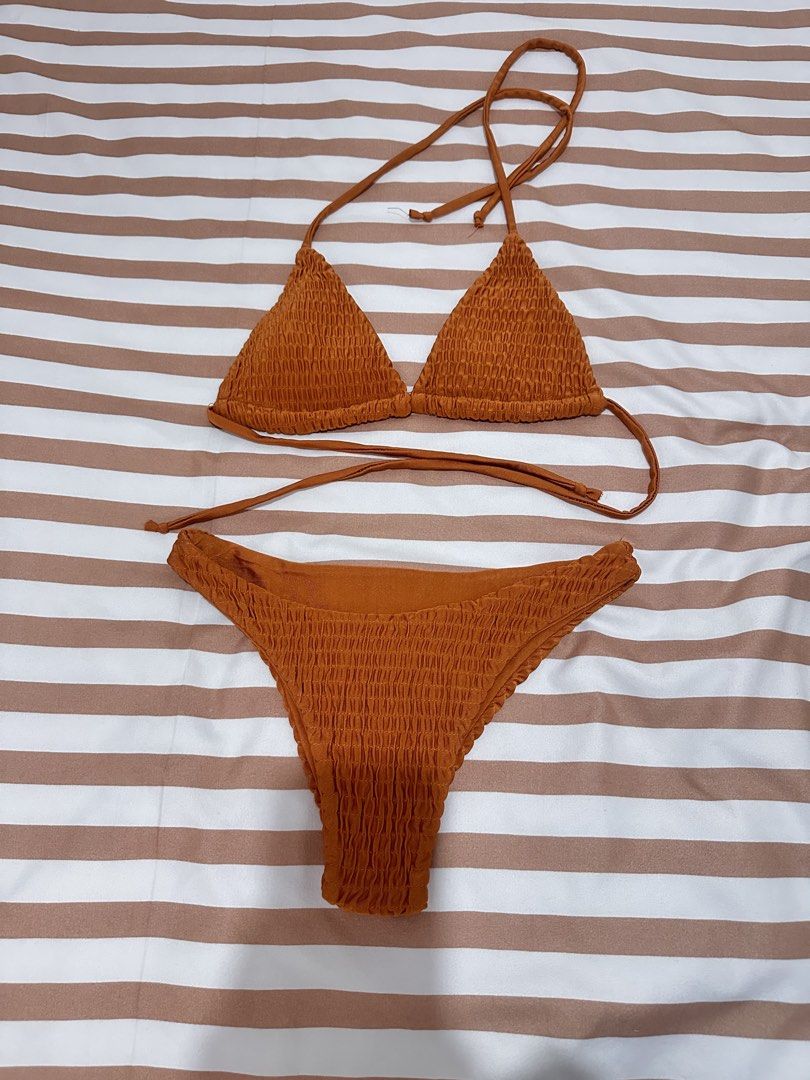 Brown Two- Piece Bikini Set (Category: Bikinis & Swimsuits) located in Valenzuela. Submitted by shopbychacha (Listing ID 1461385078, Image 1). Description: Brown Two piece Set Can fit from XS to M.