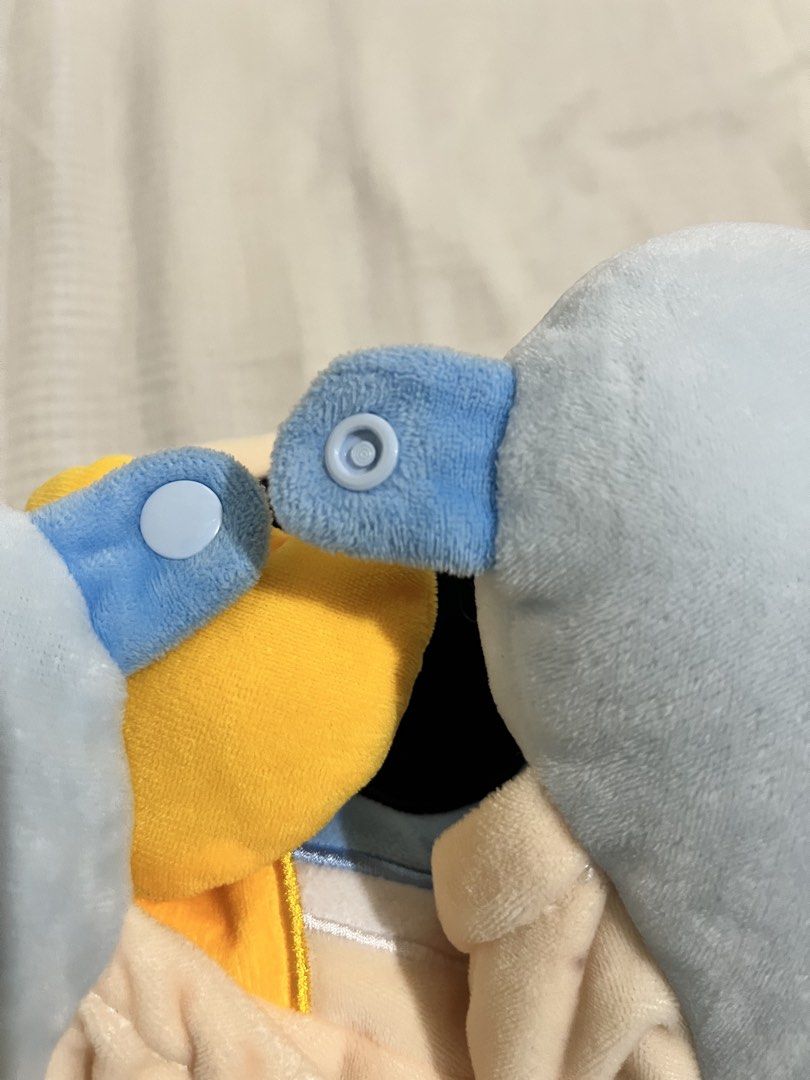 Bubbles Neck Pillow (Category: Travel Essentials & Accessories) located in Manila. Submitted by l1lbaddie (Listing ID 1461535195, Image 3). Description: .