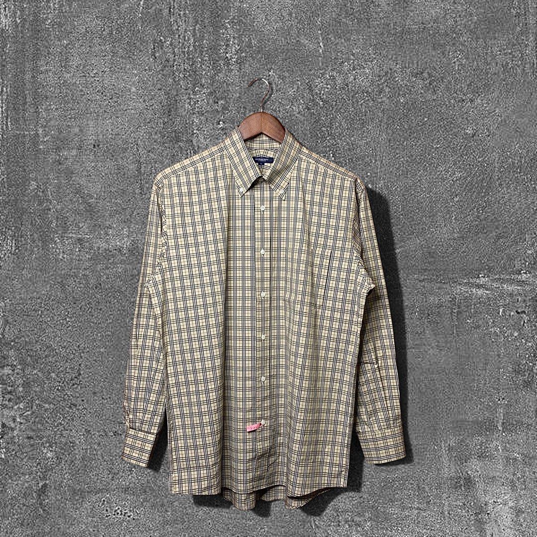 Burberry London Nova Check Plaid Button down (Category: Formal Shirts) located in Quezon City. Submitted by donklasiko (Listing ID 1461545212, Image 1). Description: Condition: 9.5+/10 Pristine condition Issue: non Refer to the dimension 🤗 PM FOR MORE DETAILS NO RETURN, NO EXCHANGE & NO REFUND! ✅I ALSO ACCEPT TRADE/SWAP TO ANYTHING JUST DROP YOUR OFFER Please manage your expectations, this is a secondhand item. What you see is what you get 😊 💵
