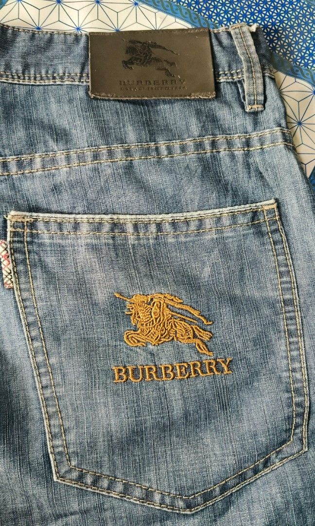 Burberry pants (Category: Jeans) located in Manila. Submitted by mackussil (Listing ID 1461487078, Image 3). Description: Burberry pants size 33 lenth 43 hem 8 complete tags no issue.
