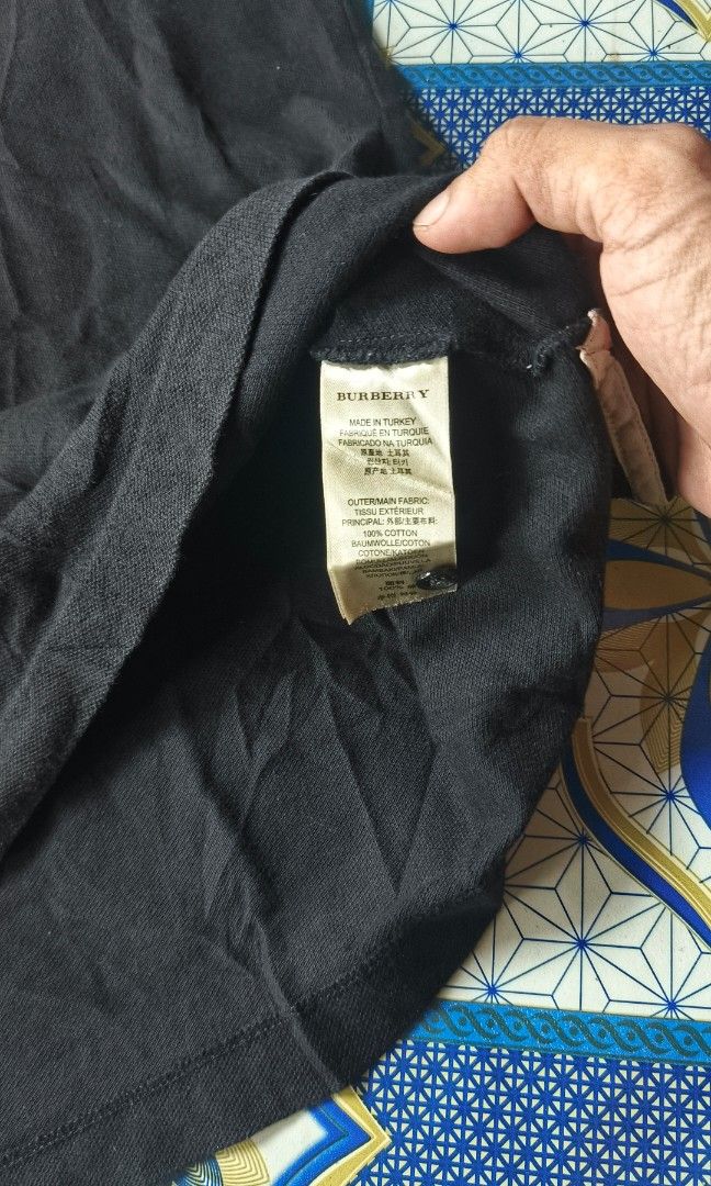 Burberry polo (Category: Tshirts & Polo Shirts ) located in Manila. Submitted by mackussil (Listing ID 1461487333, Image 3). Description: Burberry polo size. medium dimes. 19.5x29 complete tags no issue.