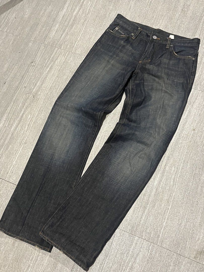 Calvin Klein Fade Dark Mud Jeans (Category: Jeans) located in Andop. Submitted by poesis (Listing ID 1461476200, Image 1). Description: .