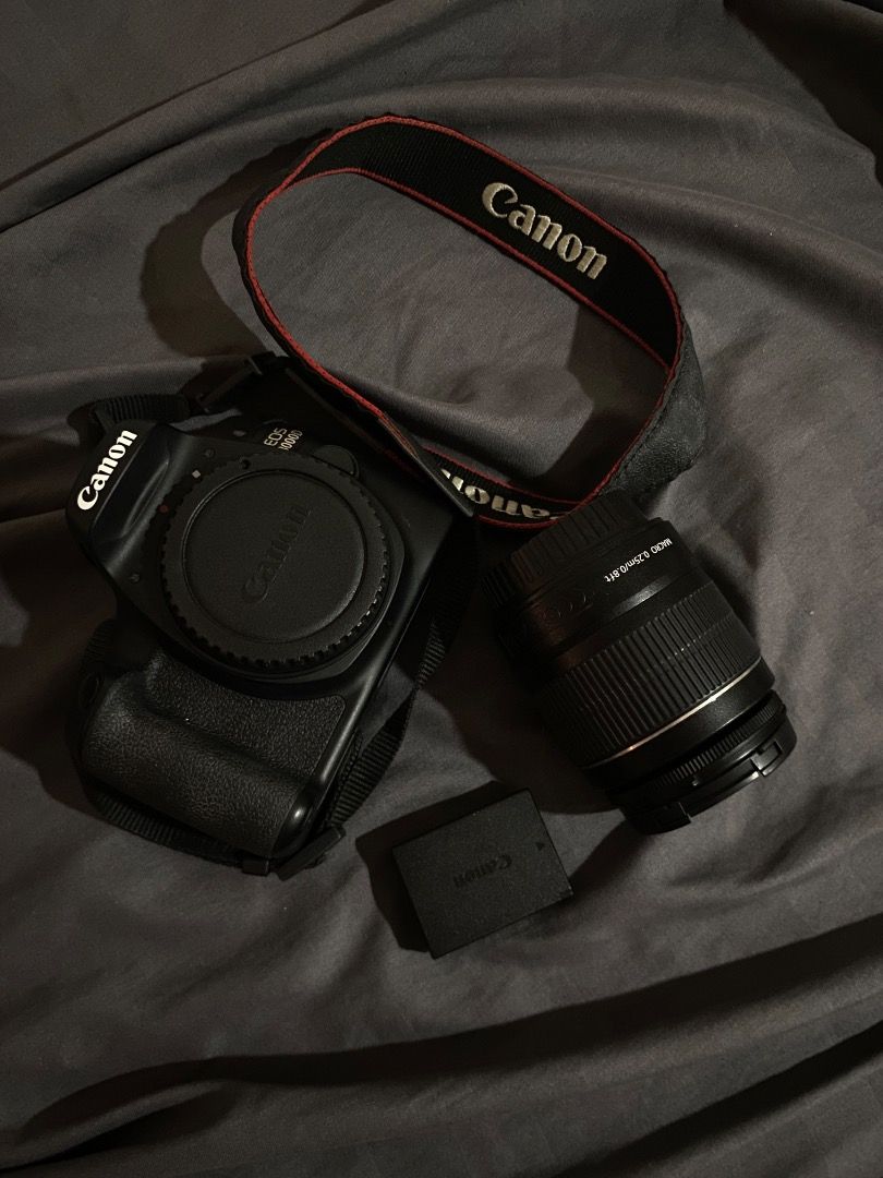 CANON 3000D (Category: Cameras) located in Caloocan City. Submitted by omlpolicar58626 (Listing ID 1461386634, Image 1). Description: .