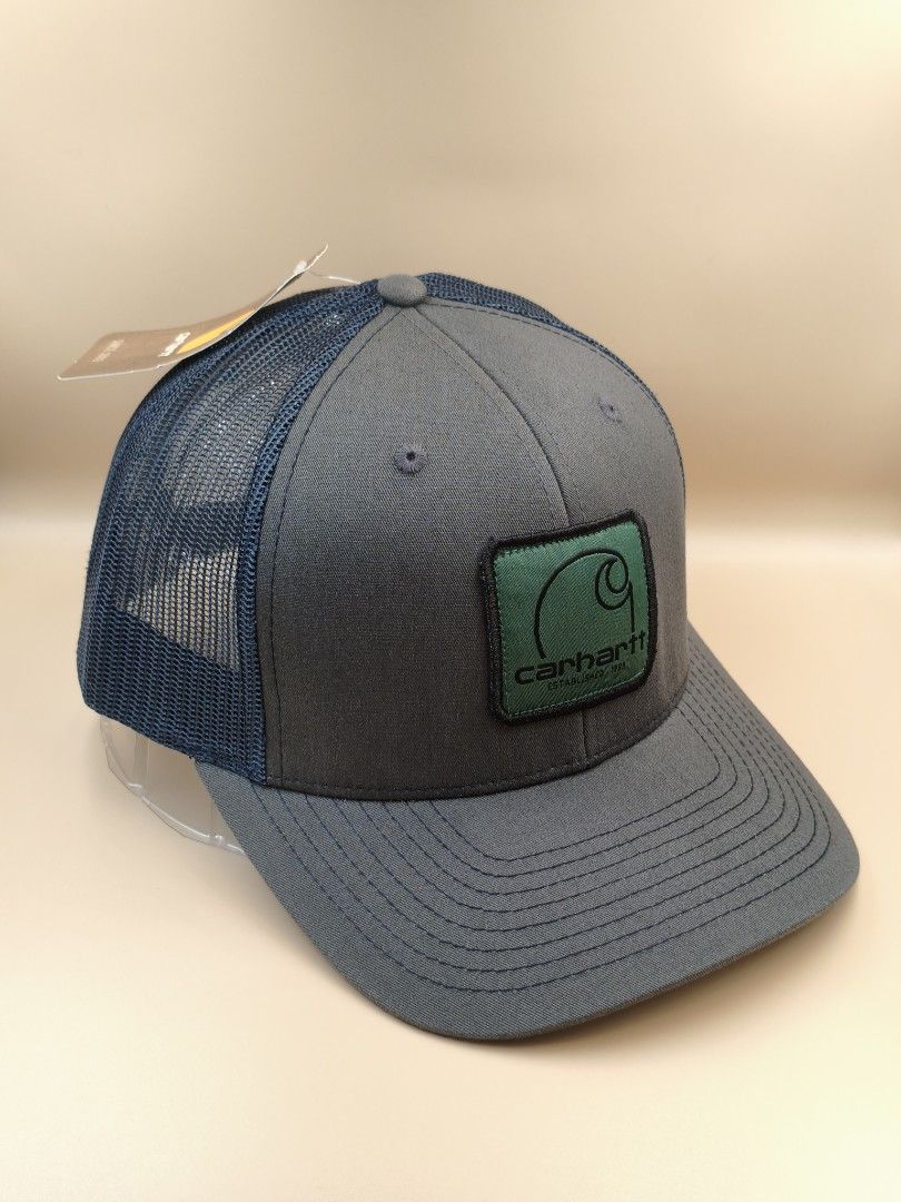 Carhartt Mesh-Back Trucker Hat (Category: Caps & Hats) located in Tagaytay City. Submitted by authenticap (Listing ID 1461490987, Image 3). Description: .