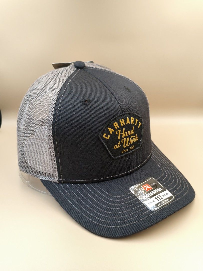 Carhartt Mesh-Back Trucker Hat (Category: Caps & Hats) located in Tagaytay City. Submitted by authenticap (Listing ID 1461492585, Image 3). Description: .