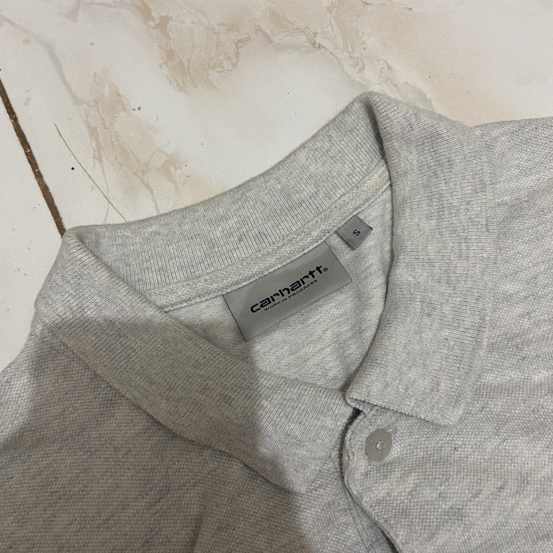 Carhartt wip (Category: Formal Shirts) located in Naga. Submitted by francisgab70672 (Listing ID 1461400398, Image 3). Description: Carhartt wip Size small on tag Dimes 21x28 Issue stain need wash Complete tags .
