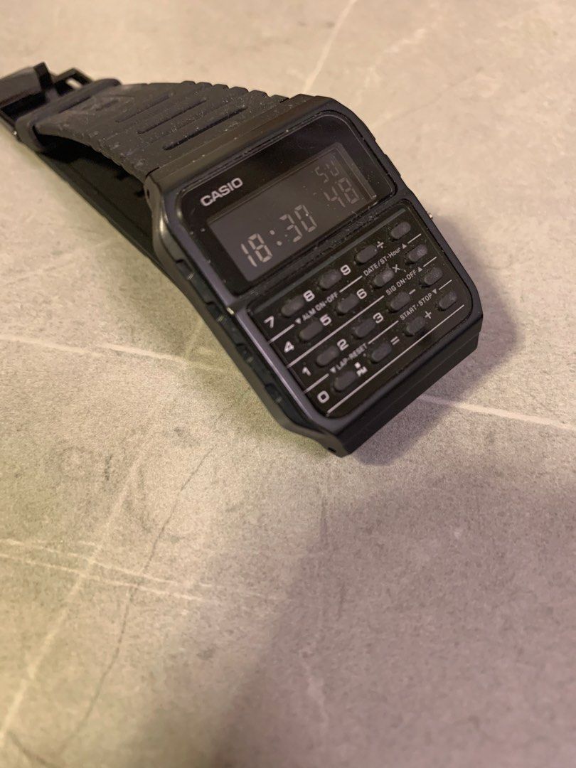 Casio （分類：手錶）位於 Hong Kong。 由 shoppingboy852 提交（商品編號 1461449147，圖片 3）。簡介： Casio calculator watch 正常操作、較少用、只買數月 。