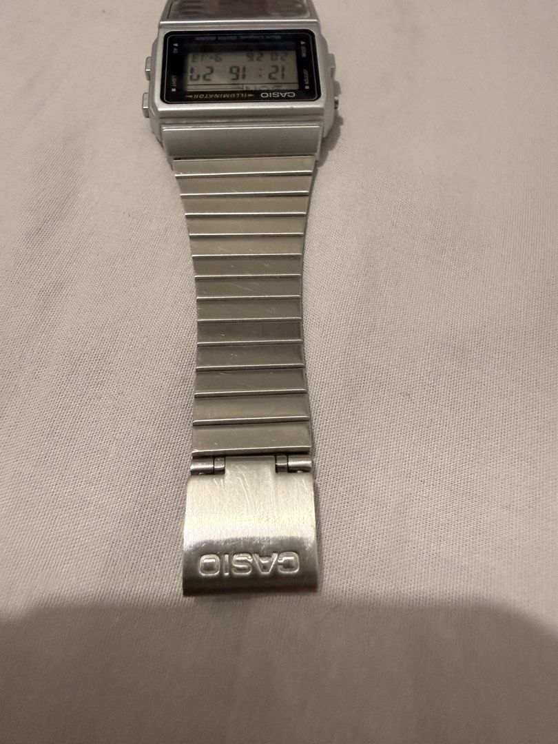 Casio Illuminator Multi-Lingual Data Bank Watch (Category: Women's Watches) located in Manila. Submitted by kaerebear (Listing ID 1461360914, Image 2). Description: - Classic Casio digital watch - Features Illuminator light for easy viewing - Multi-lingual Data Bank model - Durable stainless steel band with fold-over clasp - Displays time, date, and day - Ideal for everyday wear.