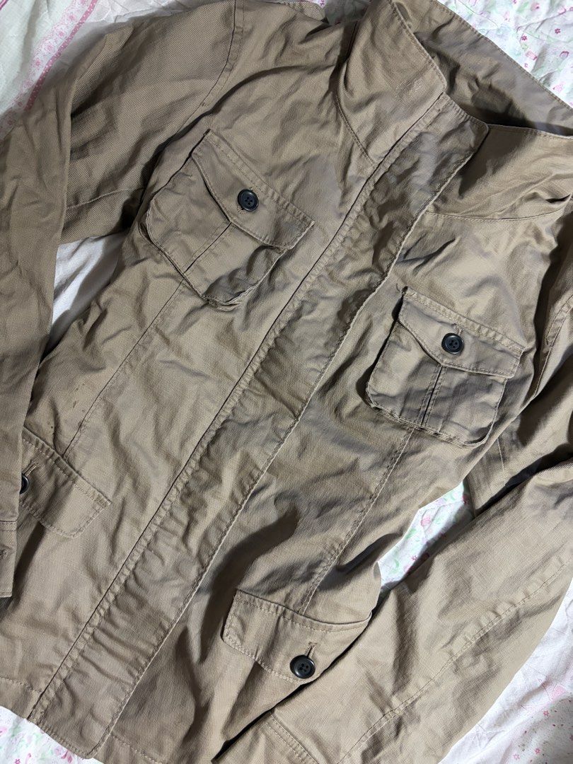 Casual Khaki Button Pocket Jacket (Category: Coats, Jackets and Outerwear) located in Muntinlupa City. Submitted by herellas0504 (Listing ID 1461366910, Image 3). Description: Casual Khaki Button Pocket Jacket Mine: 350 | Lock: 450 xs-med has small scratch, and stain (not that visible) high quality, thick fabric willing to keep.