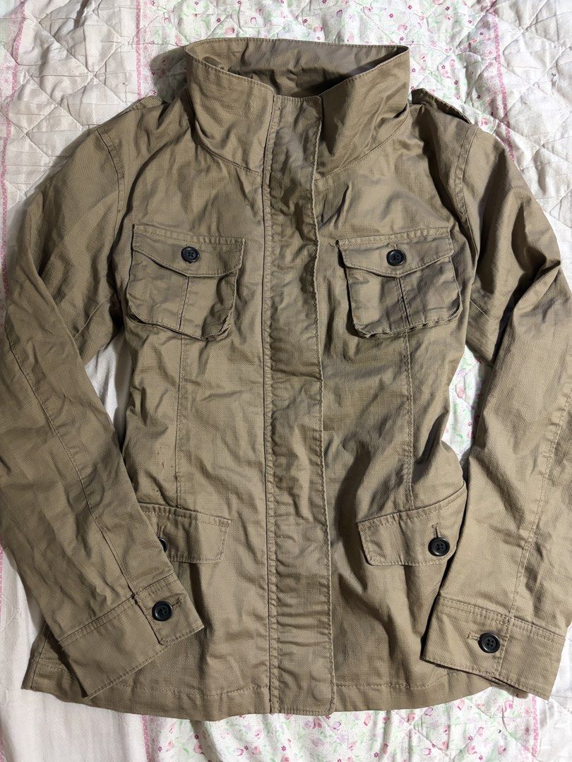 Casual Khaki Button Pocket Jacket (Category: Coats, Jackets and Outerwear) located in Muntinlupa City. Submitted by herellas0504 (Listing ID 1461366910, Image 1). Description: Casual Khaki Button Pocket Jacket Mine: 350 | Lock: 450 xs-med has small scratch, and stain (not that visible) high quality, thick fabric willing to keep.