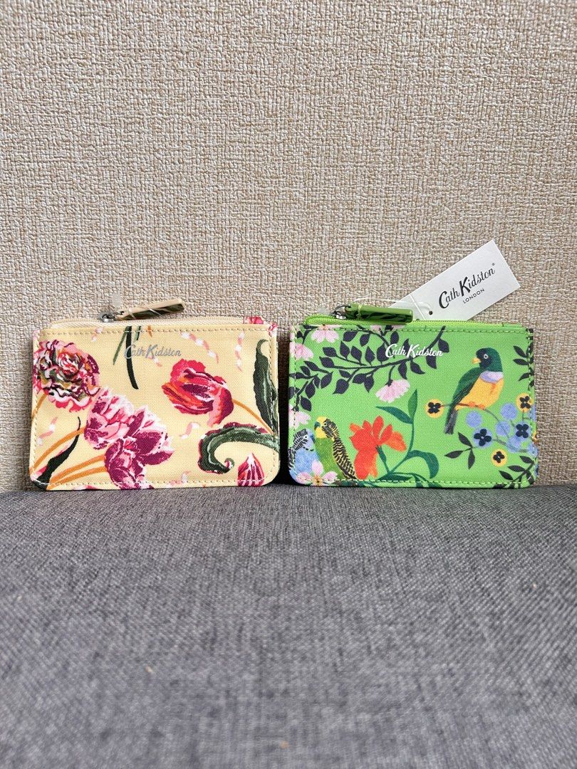 Cath Kidston Card Purse (Category: Wallets & Card holders) located in Puerto Princesa. Submitted by kanejela (Listing ID 1461396522, Image 1). Description: New with tag 899 EACH.