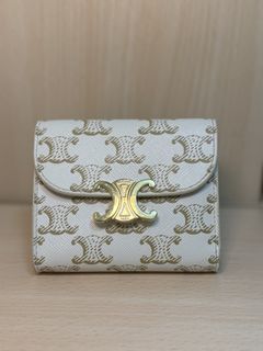 （分類：）位於 。 由 happpyminnie 提交（商品編號 1461449736，圖片 1）。簡介： 。