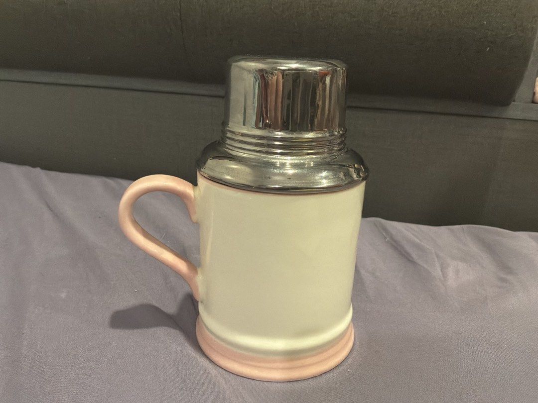Ceramic Mug with Lid (Looks like a thermos) (Category: Other Kitchenware & Tableware) located in Marikina City. Submitted by glimmr.ph (Listing ID 1461456513, Image 1). Description: Never been used. No box..
