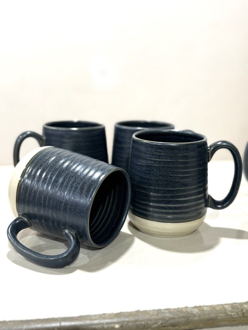 Ceramic Mugs (Navy) 4 Pieces (Category: Coffee & Tea Tableware) located in Mandaluyong City. Submitted by ardzensthrift (Listing ID 1461455896, Image 3). Description: Navy large ceramic mugs that can hold up to 500ml. Good quality..
