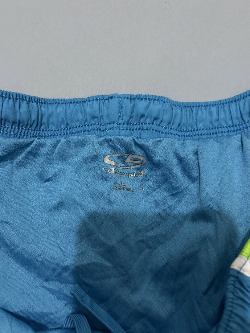 Champion Running Short (Category: Activewear) located in Manila. Submitted by chen_clybelles (Listing ID 1461329651, Image 2). Description: .