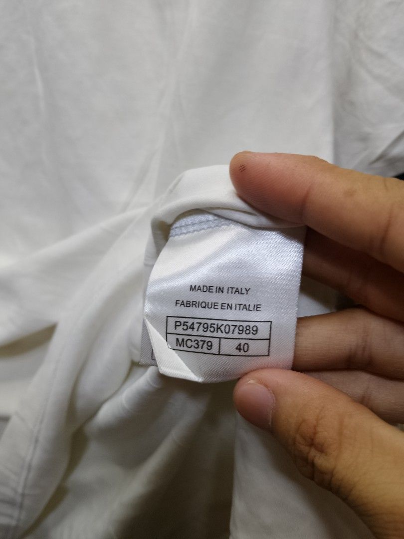 Chanel top (Category: Others Tops) located in Valenzuela. Submitted by joshwrldselection (Listing ID 1461555677, Image 3). Description: xs - s very good condition need hard wash thrift..