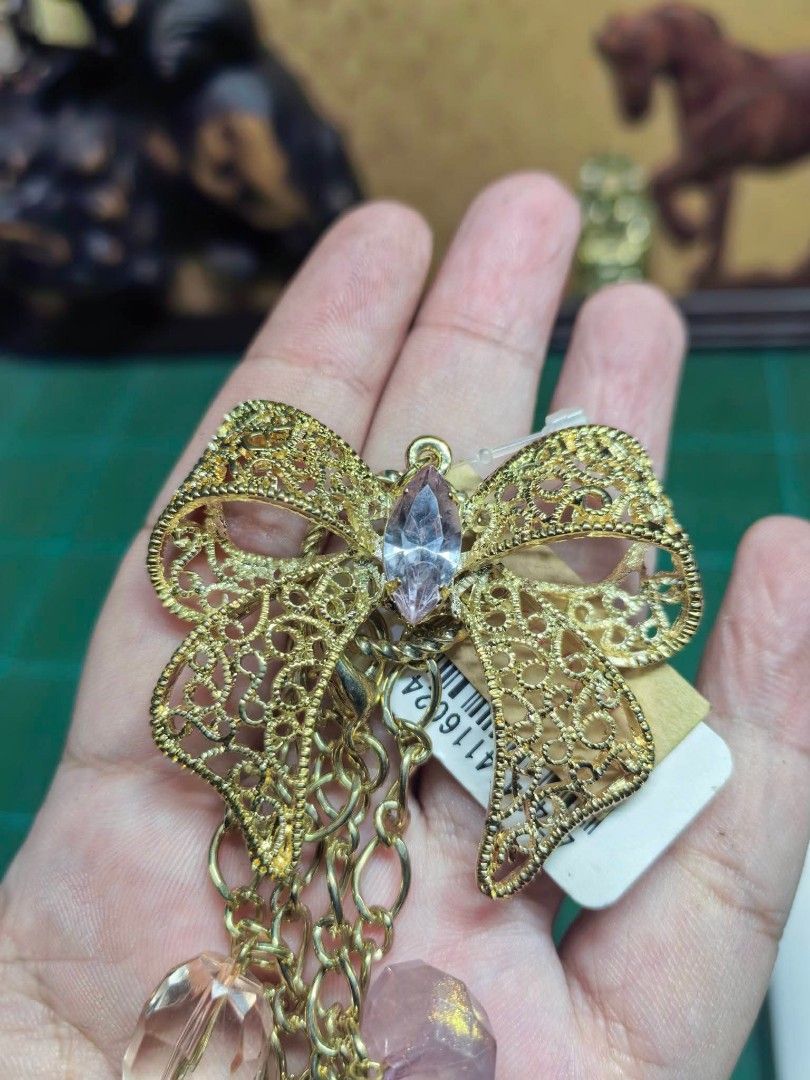 Charm Accessory — Gold-Tone Metal Beaded Chain (Category: Charms) located in Cebu City. Submitted by dudes_villanueva (Listing ID 1461325169, Image 3). Description: Charm Accessory — Gold-Tone Metal Beaded Chain Brand New.