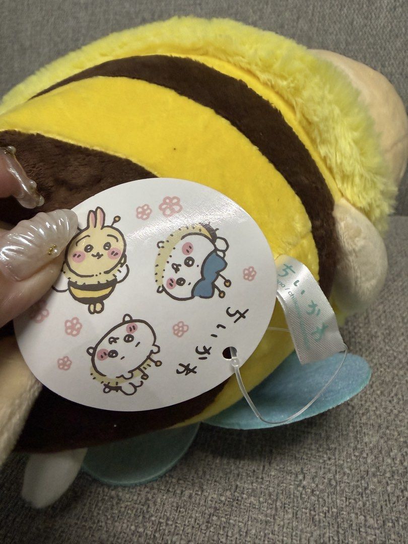 Chiikawa Usagi Hachi-san Honeybee plush (Category: Plushies & Soft Toys) located in Manila. Submitted by bcbg3217 (Listing ID 1461464430, Image 2). Description: ‼️PLEASE READ BEFORE BUYING‼️ Brand new condition Parade merch Big plush Authenticity guaranteed No other inclusions Actual photos are posted No other issues or flaws unless stated Please check the photos thoroughly before placing an order JnT regular or Lalamove COD for Metro Manila ⚠️BU