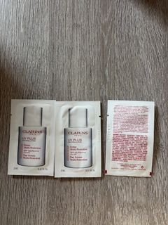 （分類：）位於 。 由 leennnnny 提交（商品編號 1461338748，圖片 1）。簡介： 。