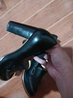 (Category: ) located in . Submitted by laila15 (Listing ID 1461473811, Image 1). Description: .