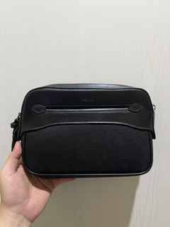 (Kategori: ) berada di . Dikirim oleh thriftrendy (ID iklan 1461437641, Gambar 1). Deskripsi: .