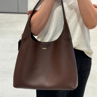 （分類：）位於 。 由 chiikawa1005 提交（商品編號 1461440588，圖片 1）。簡介： 。