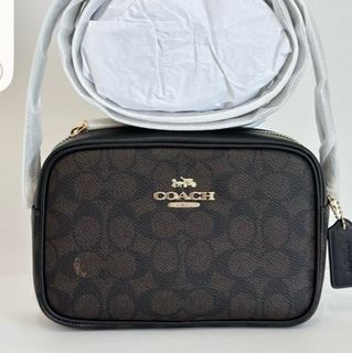 (Category: ) located in . Submitted by lovecollector. (Listing ID 1461454557, Image 1). Description: .