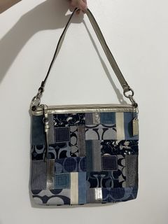(Category: ) located in . Submitted by enchanteboutique (Listing ID 1461550585, Image 1). Description: .