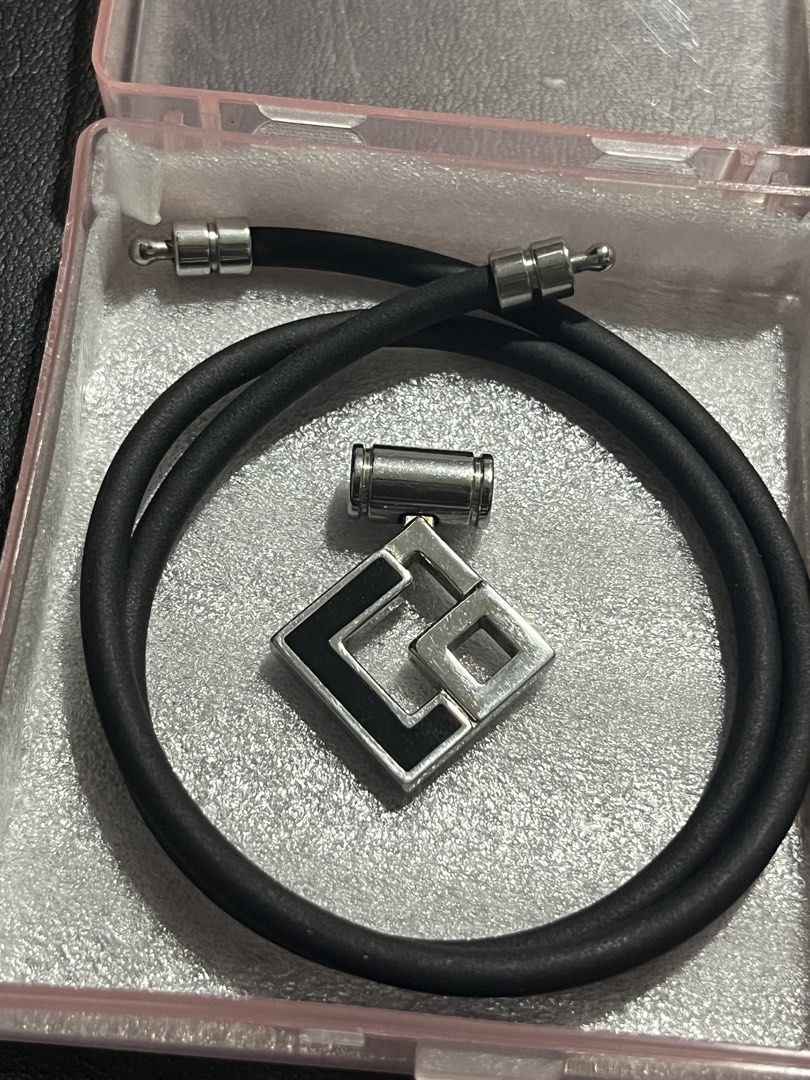 Colantotte TAO Necklace AURA (Category: Jewelry) located in Manila. Submitted by kaizero20064233 (Listing ID 1461537583, Image 1). Description: Authentic Colantotte • Made in Japan 🇯🇵 • Model: TAO Necklace AURA • Good condition / well-maintained • No damage • Comes with a box, but not the original box • No longer using it MOP: Gcash, COD MOD: Lalamove/LBC/J&T (buyers shoulder sf).