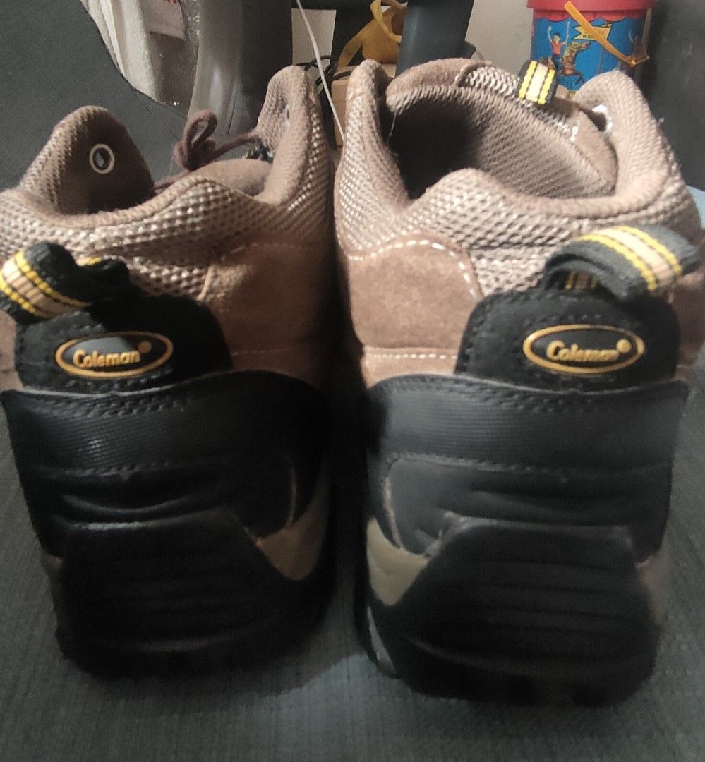 Coleman Hiking Shoes (Category: Boots) located in Quezon City. Submitted by mrpekka (Listing ID 1461326339, Image 3). Description: Coleman Hiking Shoes - ₱1,500 Size 9 .