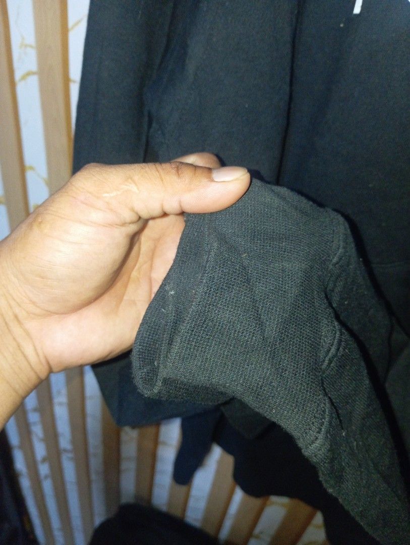 COMME des FUCKDOWN (Category: Coats, Jackets and Outerwear) located in Monkayo. Submitted by danielcabusora (Listing ID 1461468781, Image 3). Description: COMME des FUCKDOWN W-23 L-29 LIKE NEW NO FLAWS.